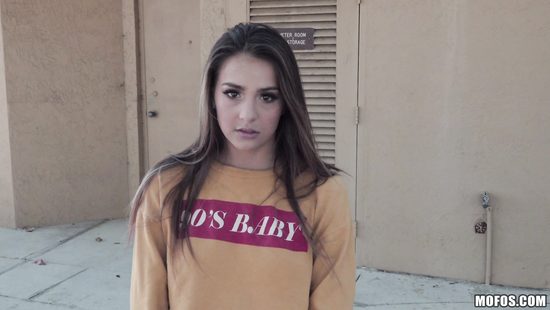 Insta slut gets scored and mouthfucked